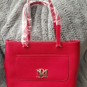 Contrast Gold-Logo Red Tote Bag for Women